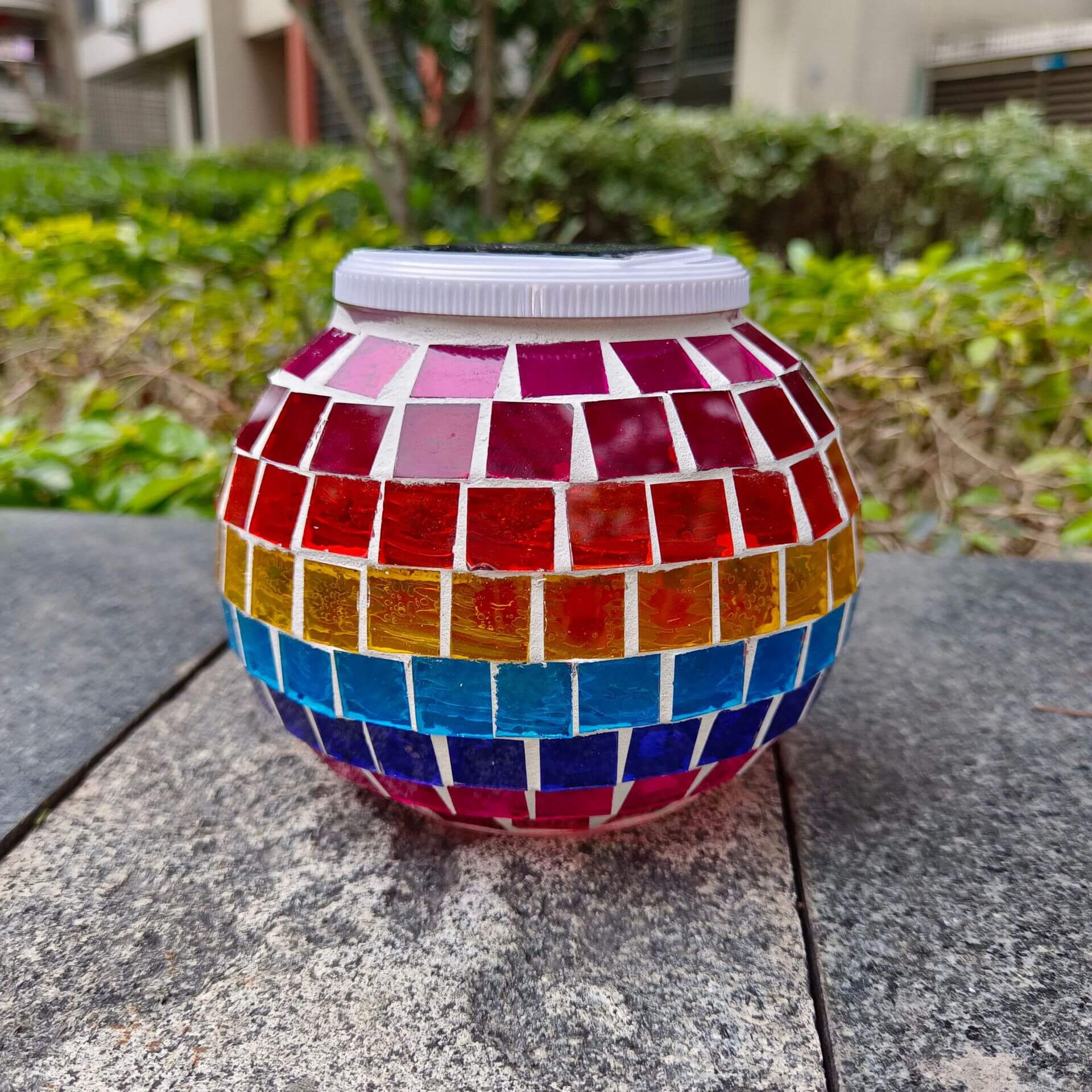 Premium Stained Glass Solar LED Outdoor Garden Light