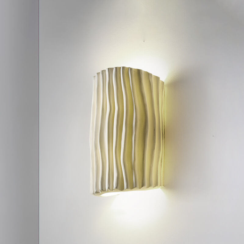 Nordic Striped Resin Wall Sconce