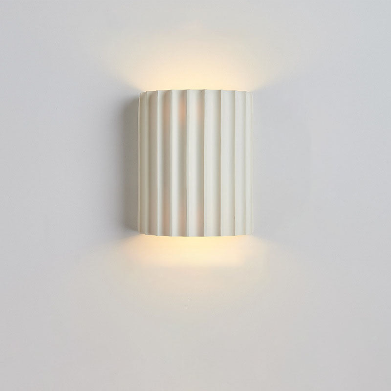 Nordic Resin 2-Light Wall Sconce