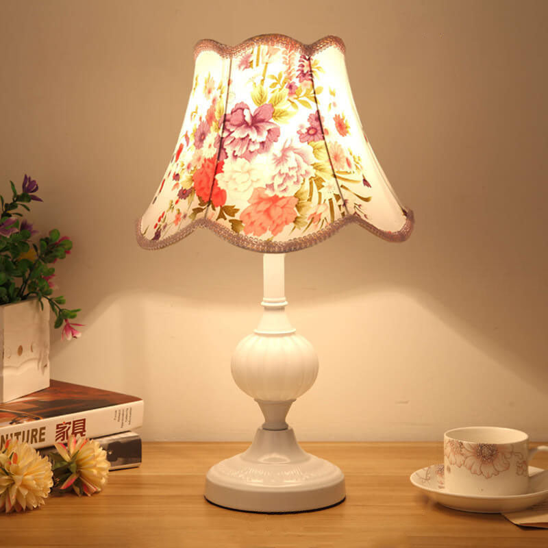 Vintage Floral Glass Table Lamp - Nordic Design, 1-Light