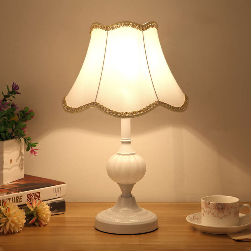 Vintage Floral Glass Table Lamp - Nordic Design, 1-Light