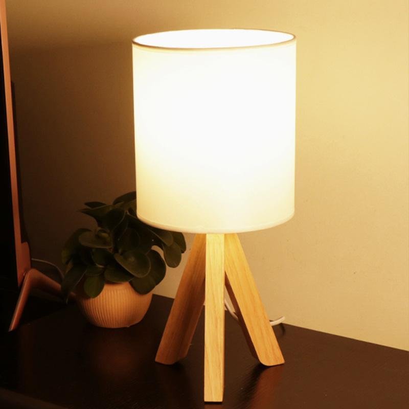 15-Inch Modern Wood Tripod Table Lamp