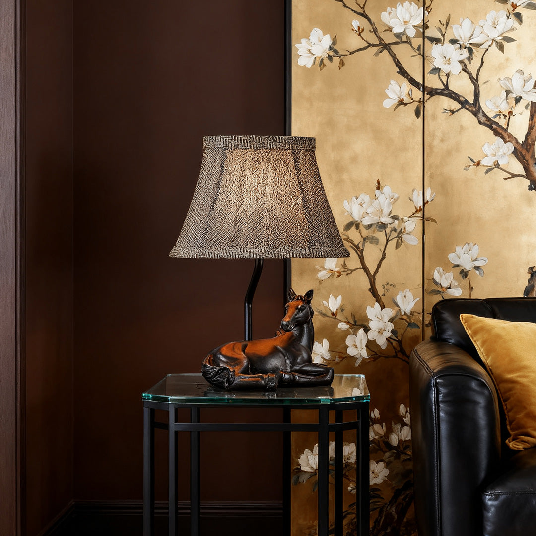 European Style Horse Table Lamp with Cloth Lampshade and Resin Base