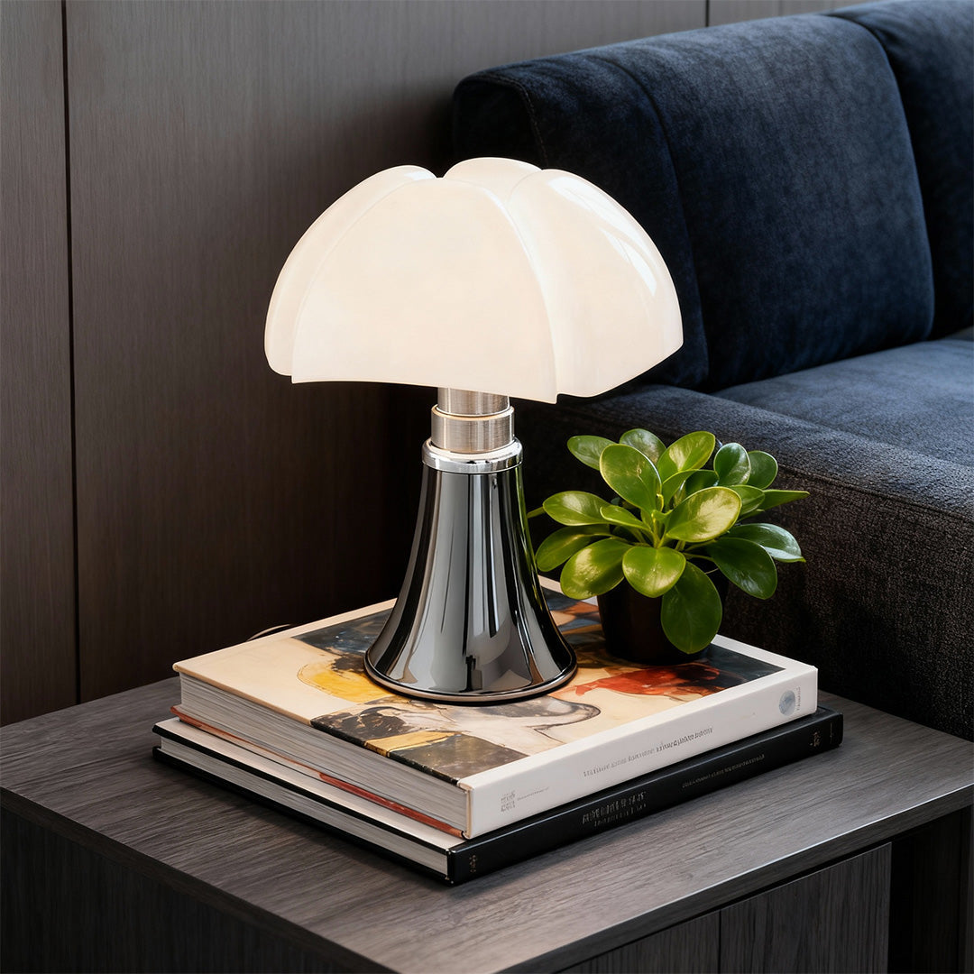 Italian Bauhaus-Inspired Iron Table Lamp