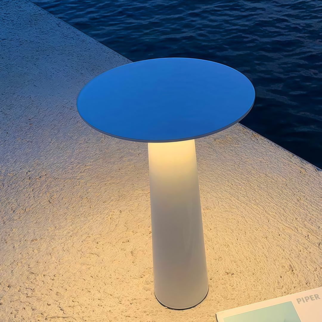 Waterproof Outdoor LED Table Lamp for Garden and Landscape