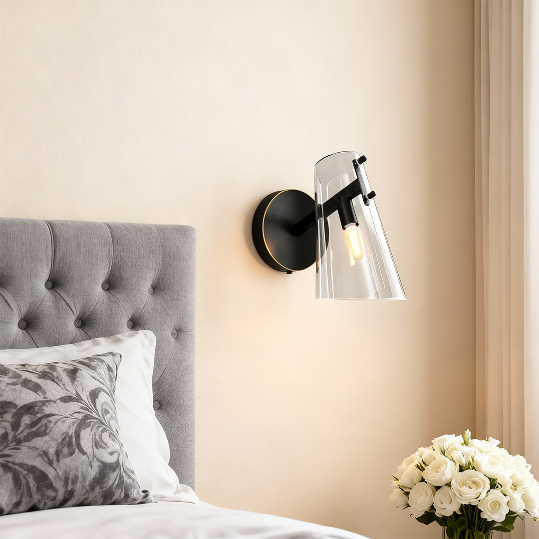 Minimalist Contemporary Wall Sconce - Elegant Decorative Lighting