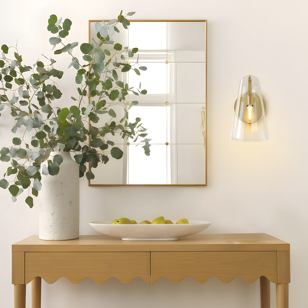 Minimalist Contemporary Wall Sconce - Elegant Decorative Lighting