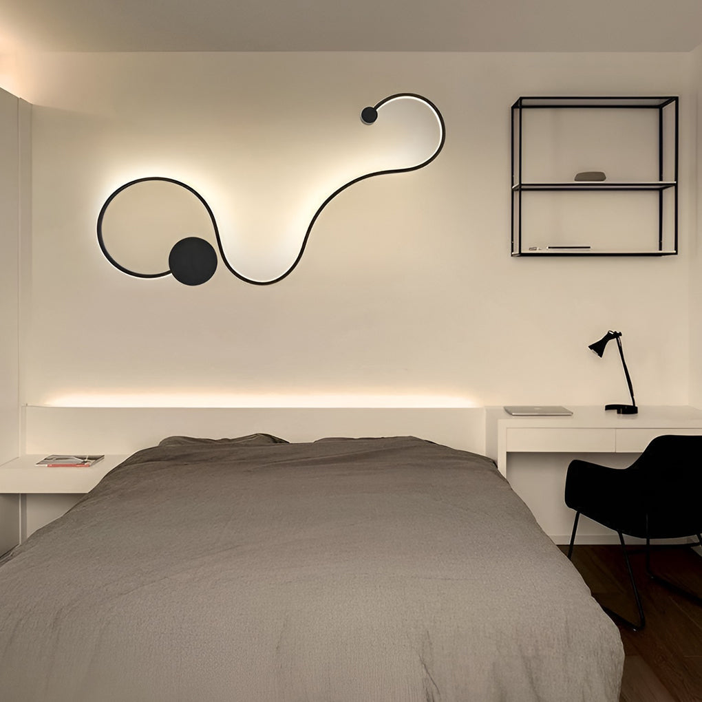 Modern Black Curved Wall Sconce with LED Light