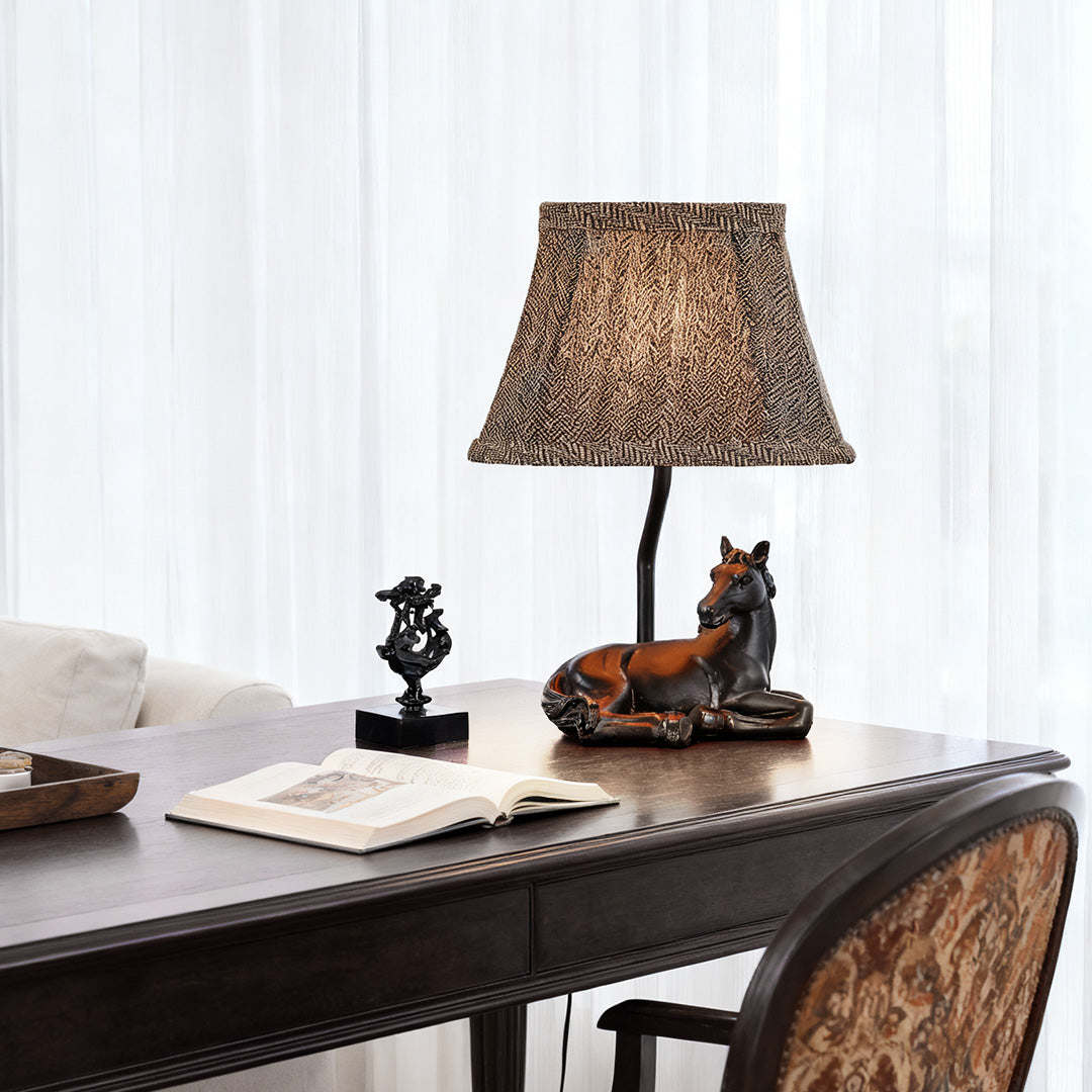 European Style Horse Table Lamp with Cloth Lampshade and Resin Base