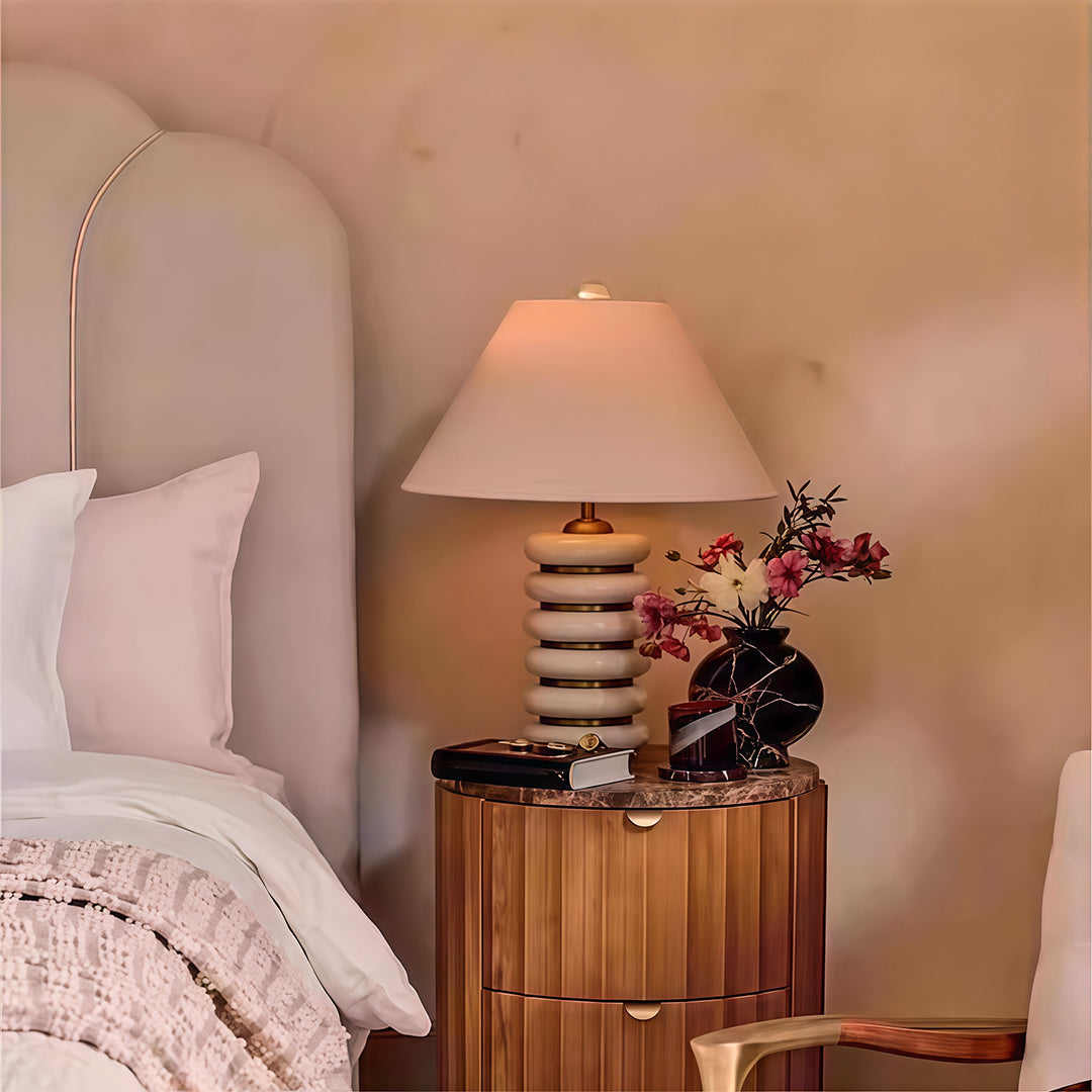 American Retro Cloth Table Lamp - Creative Decorative Lighting