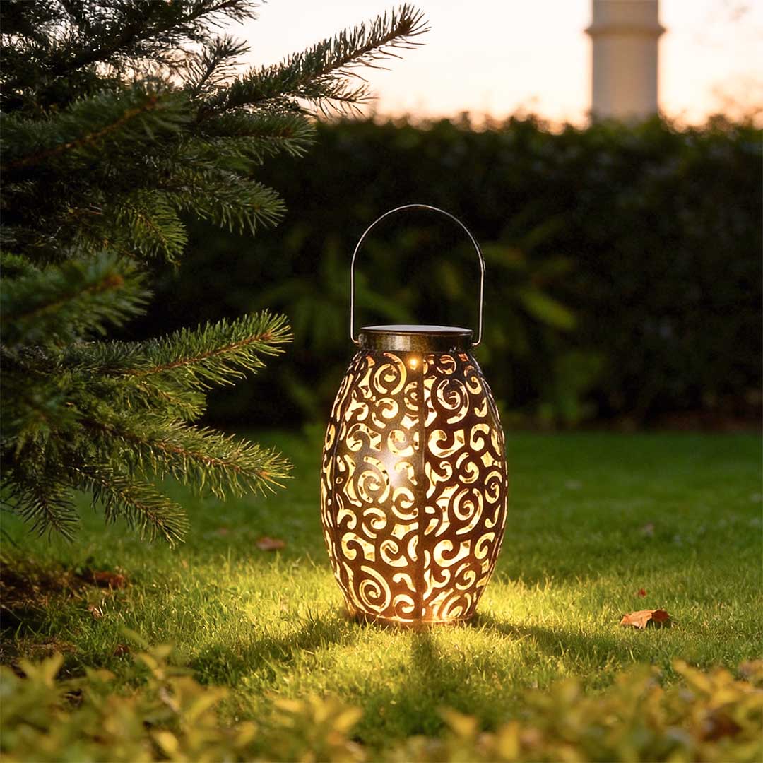 Vintage Red Copper Hollow Outdoor Solar Lantern