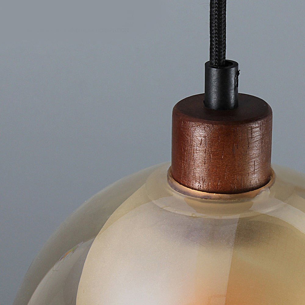 11-Inch LED Table Lamp with Mesh Metal and Frosted Glass Design
