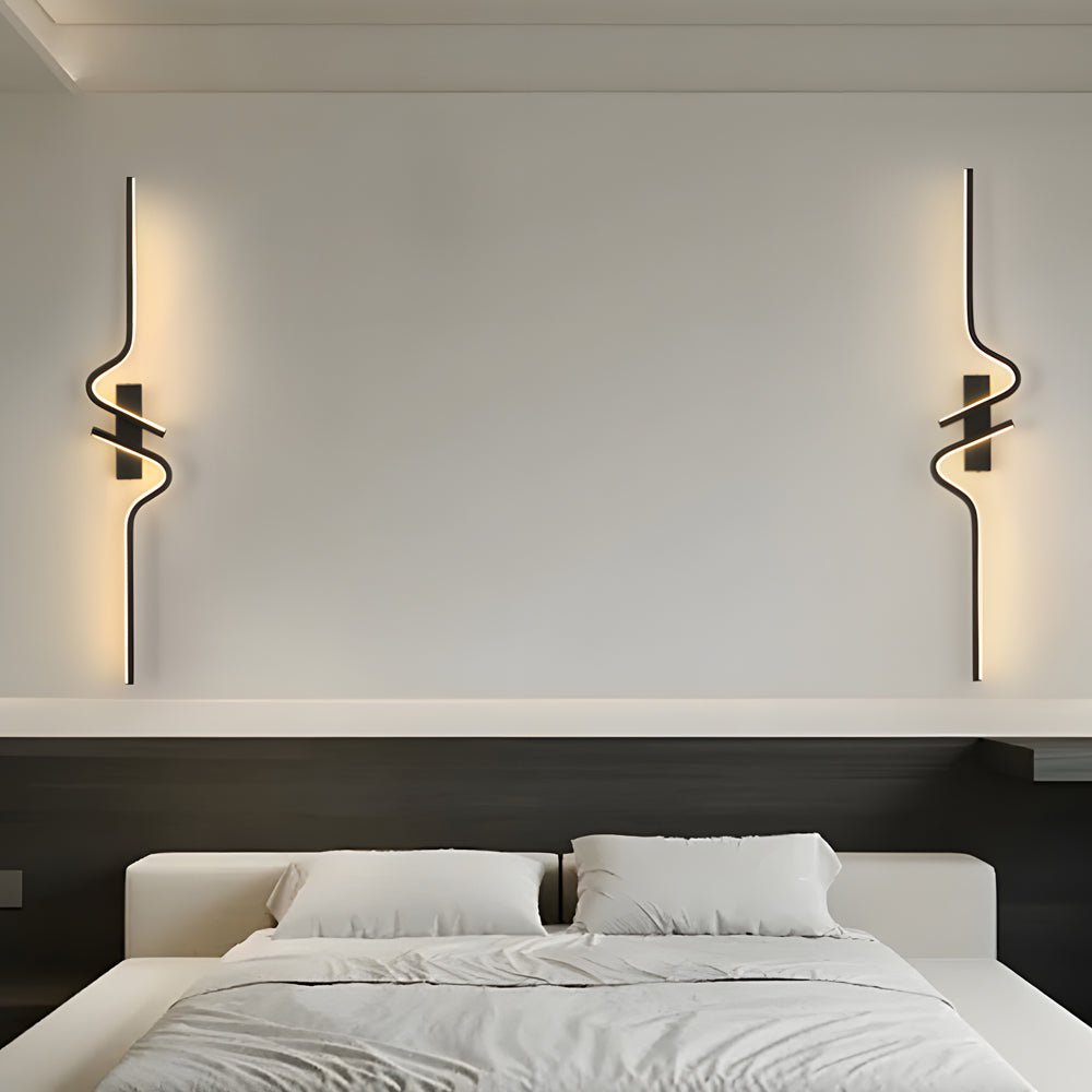 Minimalist Black Aluminum Curved Wall Sconce