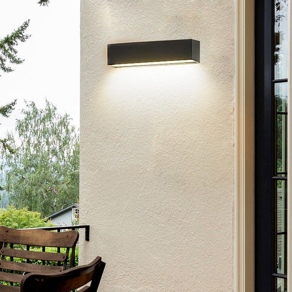 Premium Matte Black Rectangle LED Wall Light for Outdoor Use