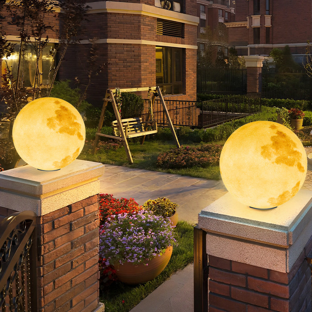 Moonstone Outdoor Decorative Pillar Light