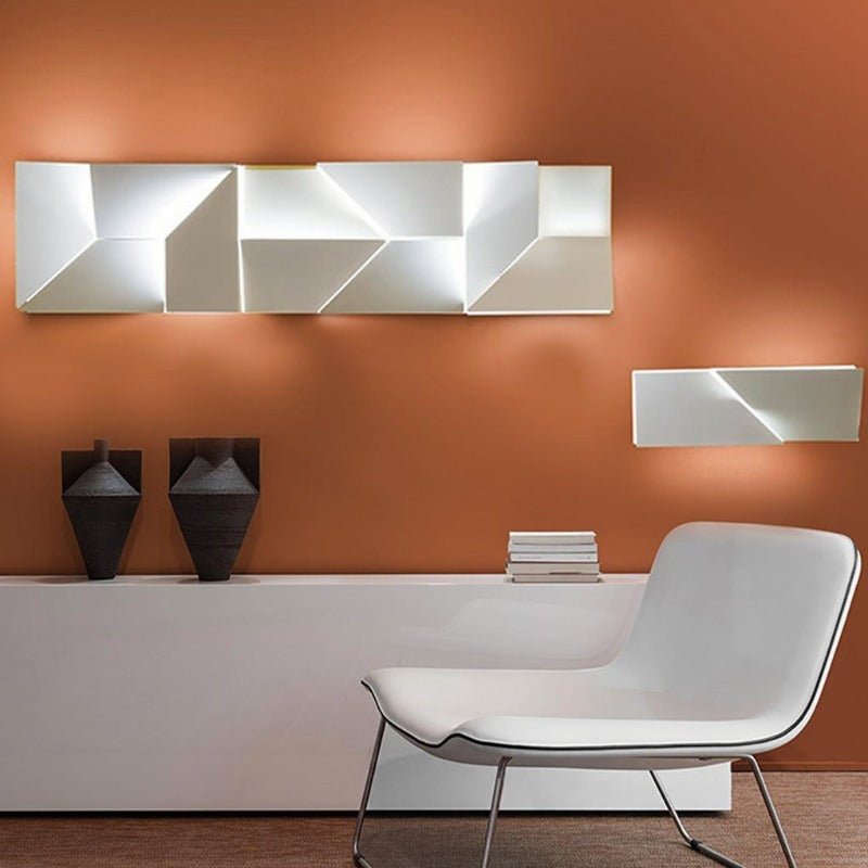 Artistic Geometric LED Wall Sconce with Dimming Feature