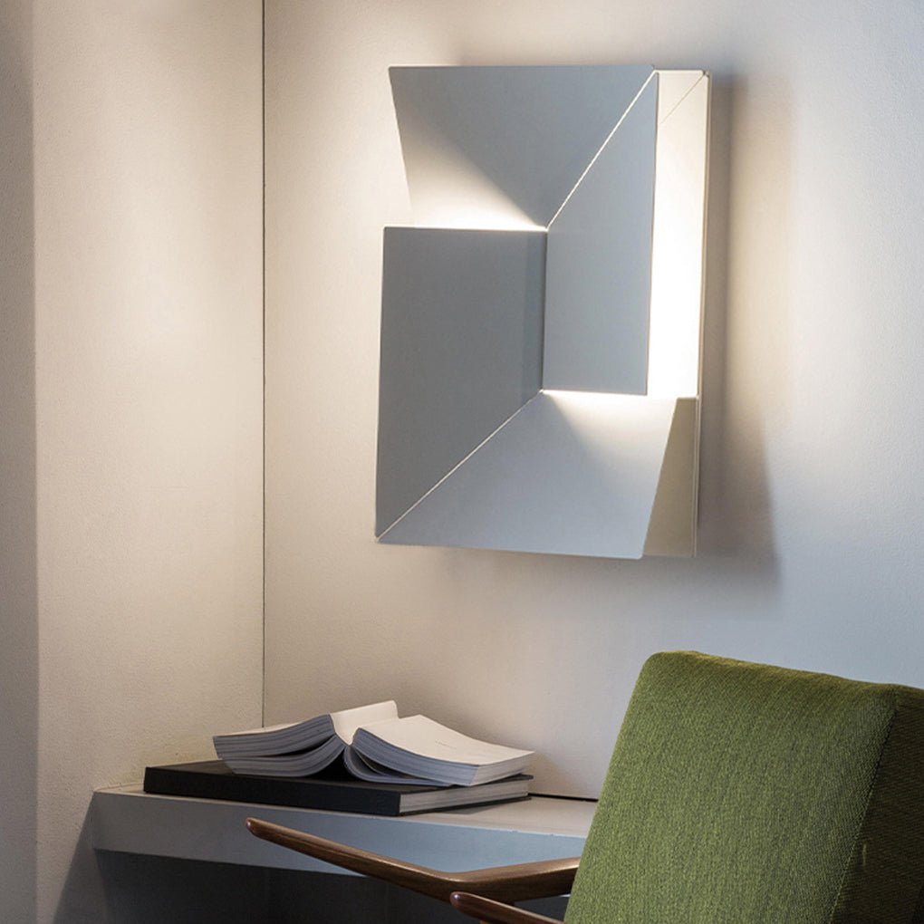 Artistic Geometric LED Wall Sconce with Dimming Feature