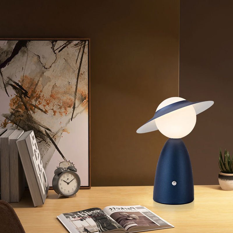 Nordic LED Accent Table Lamp - Scarecrow Design