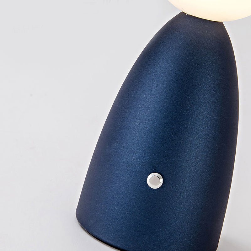 Nordic LED Accent Table Lamp - Scarecrow Design