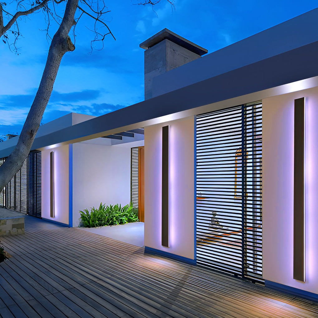 Black Linear LED Outdoor Wall Light