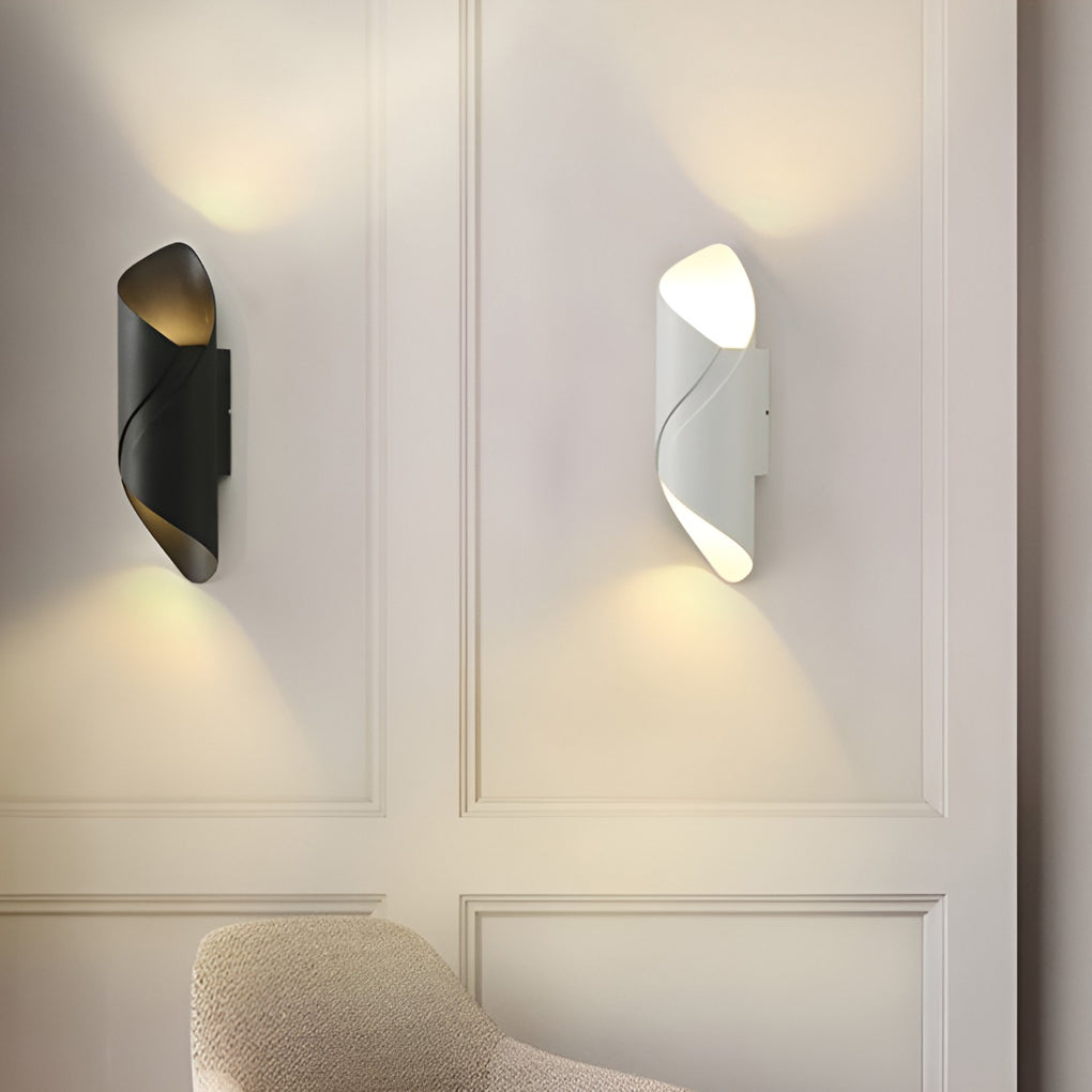 Modern Waterproof LED Outdoor Wall Light