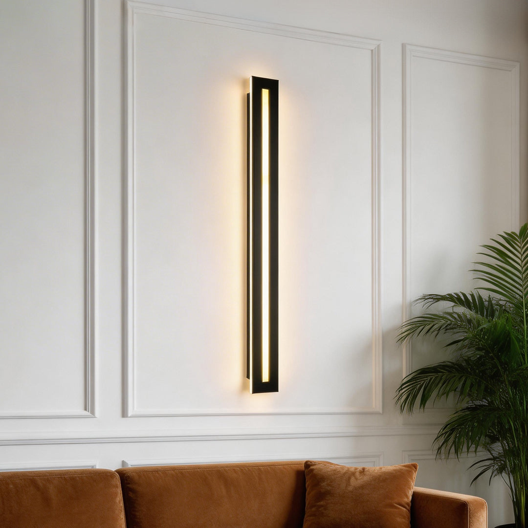 Modern Black Linear LED Wall Sconce - Premium Iron Design