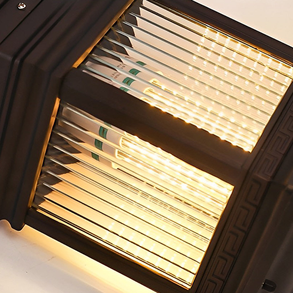 Vintage Solar Garden Post Lights - Elegant Grille Design for Fences