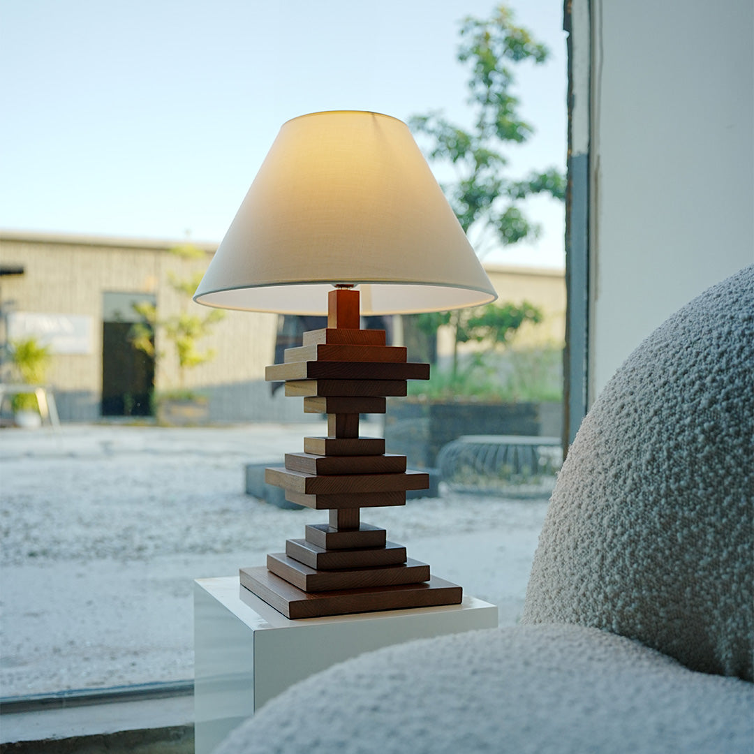 Premium Solid Wood Retro Table Lamp - Full-Spectrum Lighting