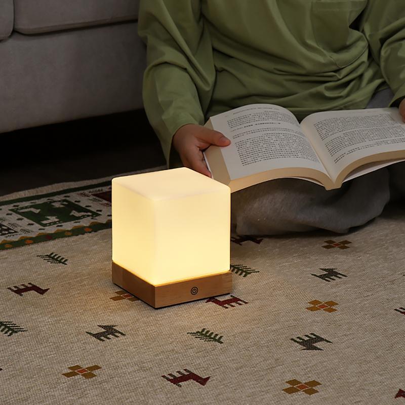 Mini Cube LED Wood Table Lamp - Ambient Square Design