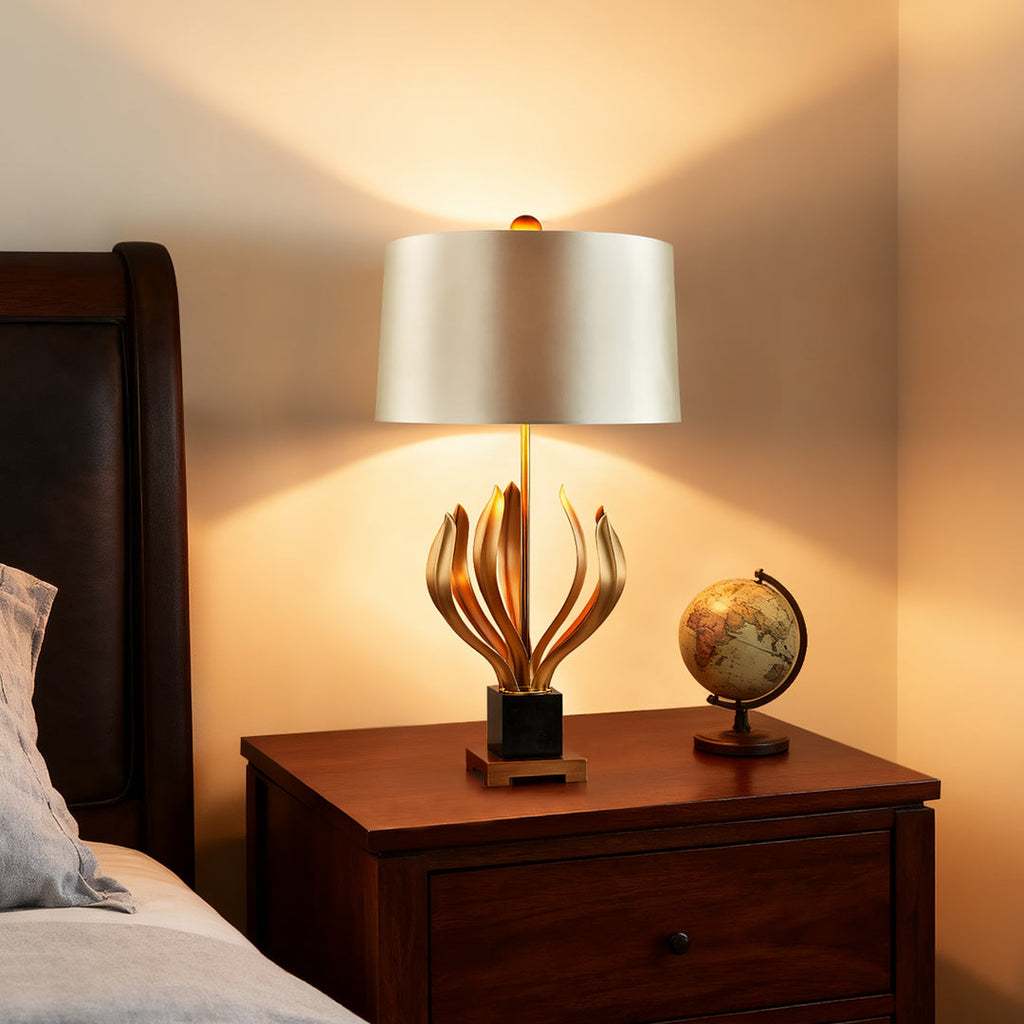 Retro Metal Fabric Shade Table Lamp