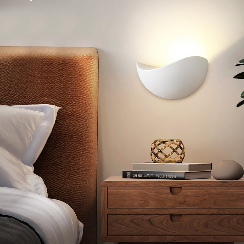 Minimalist LED Outdoor Wall Sconces for Aisles and Staircases