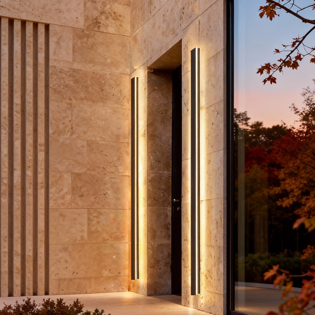 Minimalist Black LED Linear Outdoor Wall Sconce